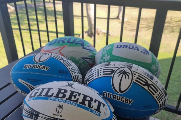 evolutis_nz_orthopaedic_products_news_sponsors_hand_rugby_balls_2